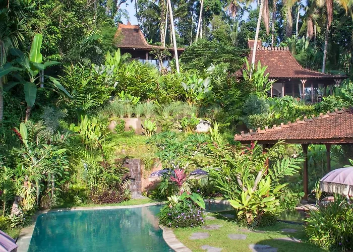 Mahadevi 2 Jungle Retreat Joglo Villa Ubud