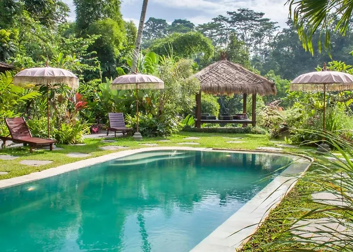 Villa Mahadevi 2 Jungle Retreat Joglo